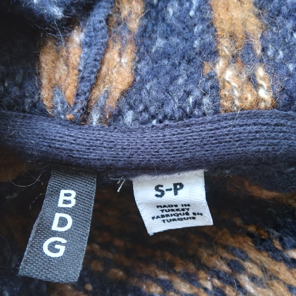 BDG  Urban Outfitters Hoodie Sweater Size S - Picture 2 of 7